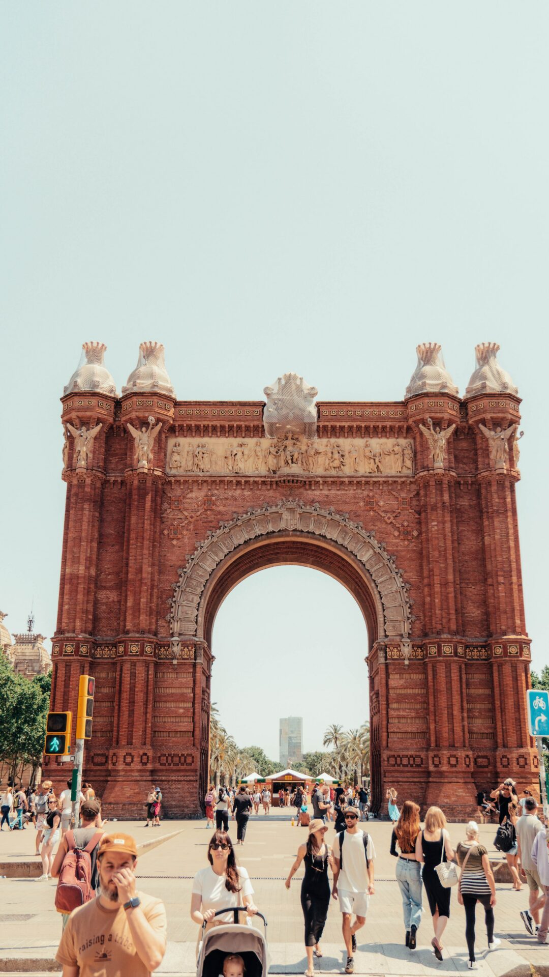 Arcul De Triumf Arc De Triomf • Barcelona Spania • Tripinfo 1469