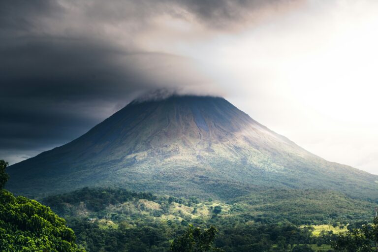 Vulcanul Arenal din Costa Rica