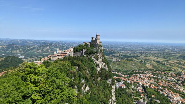 Imagine cu Castelul Guaita din San Marino