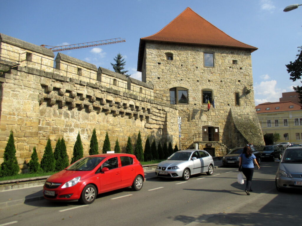 Fotografie a Bastionului Croitorilor din Cluj-Napoca, un monument din epoca medievală.
