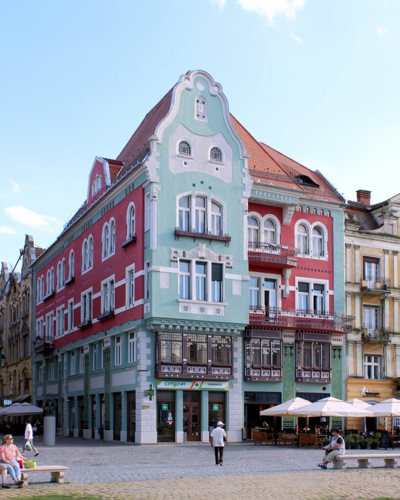 Casa Bruck din Timișoara, un exemplu de arhitectură Art Nouveau din Piața Unirii.